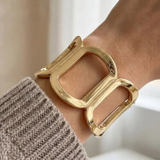 Solid Oval Chain Hinge Bangle Bracelet